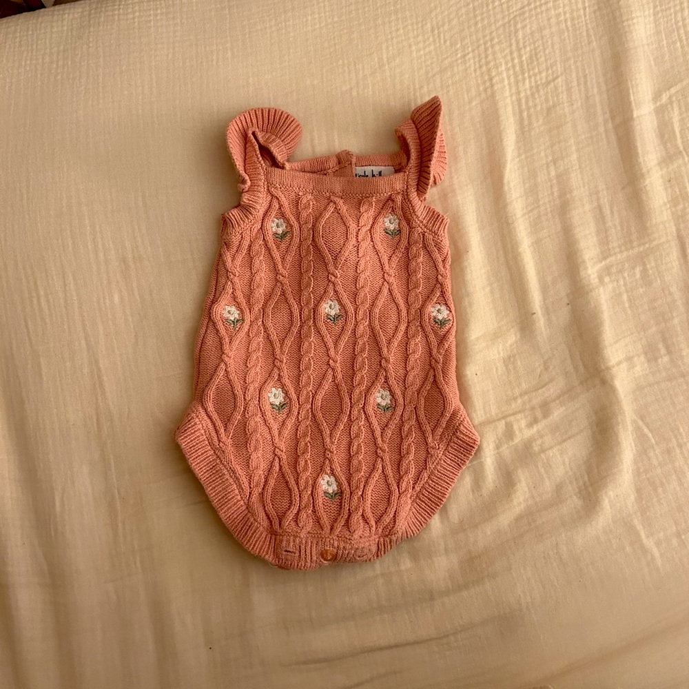 Infant body suit